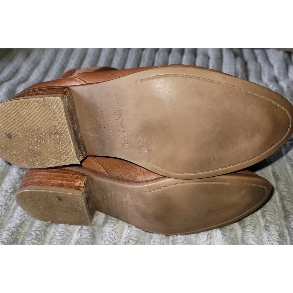 American Eagle Boots Women's‎ 9M Brown Ankle Booties Slip On Block Heels  Fabric